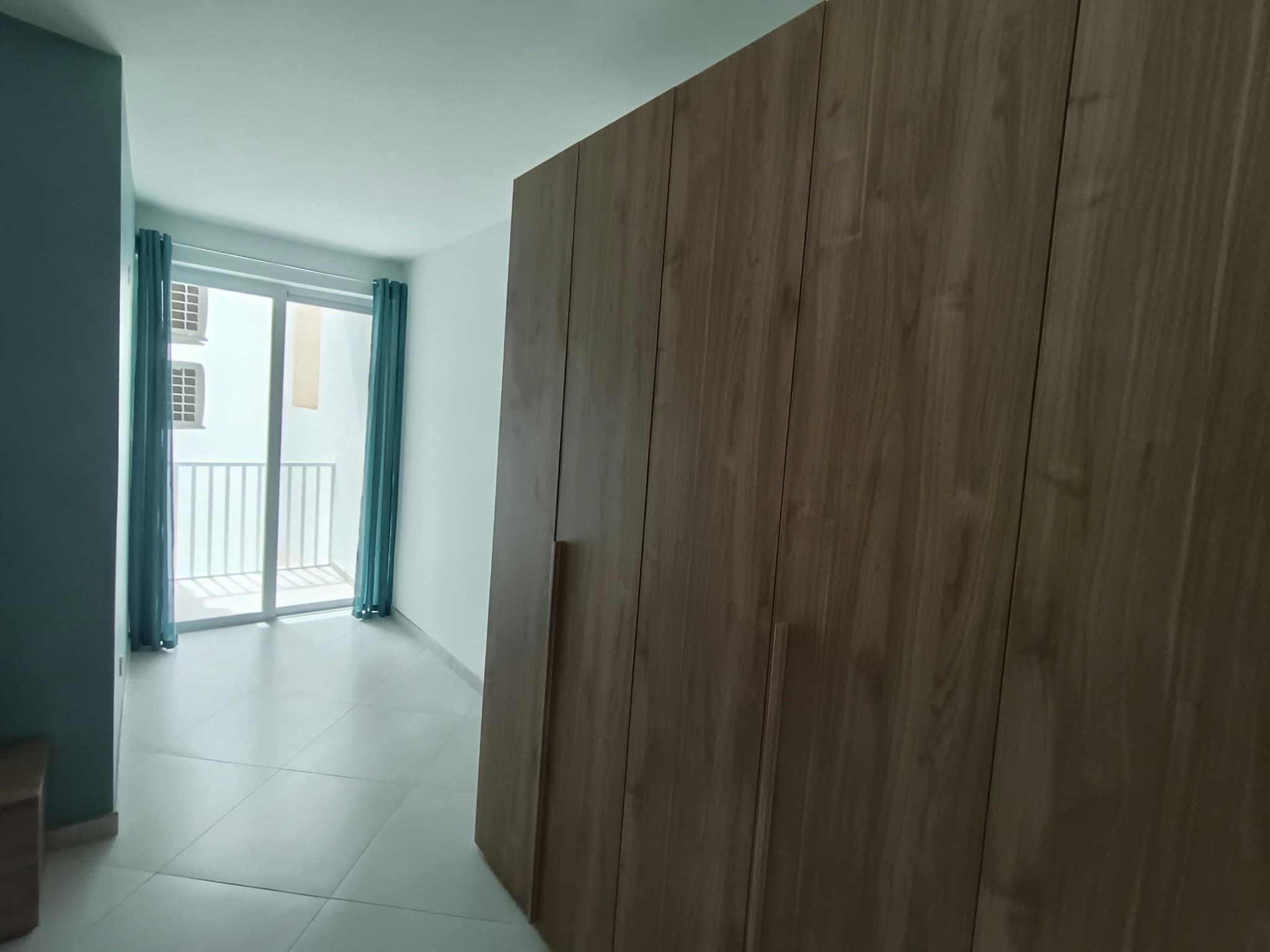 Three Bedroom Apartment with a Large Terrace and Valley Views in Mosta - thumbnail 11