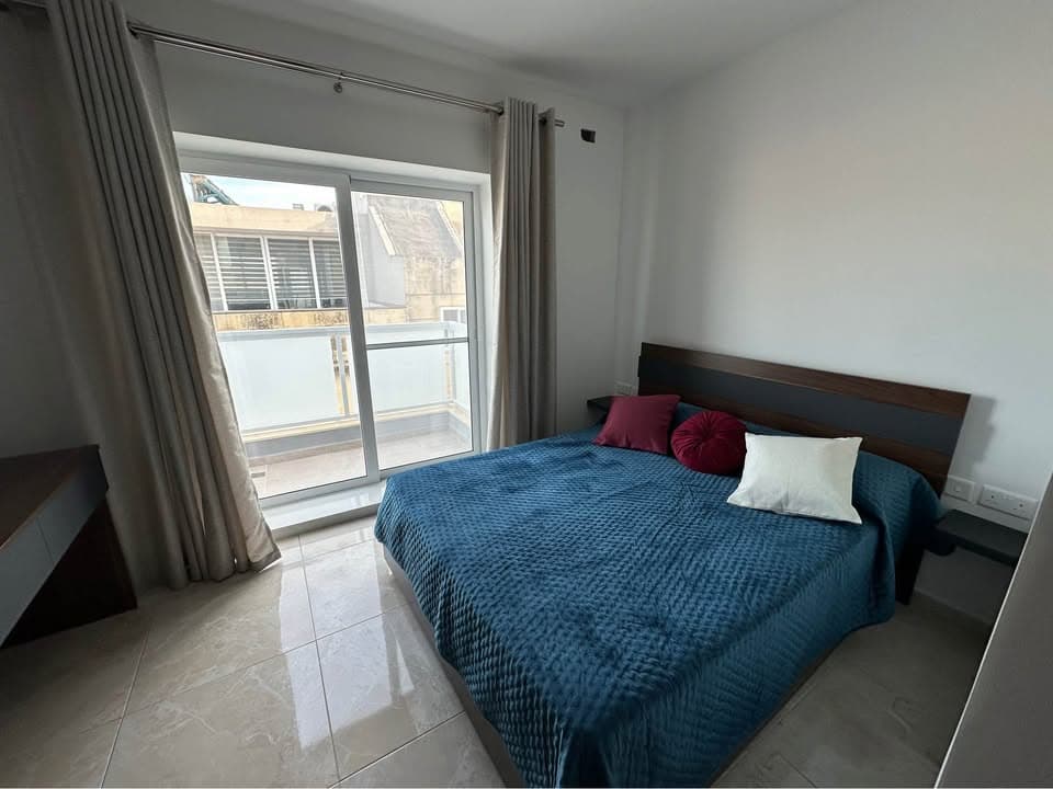 Penthouse in St. Julians - Photo 1 of 1