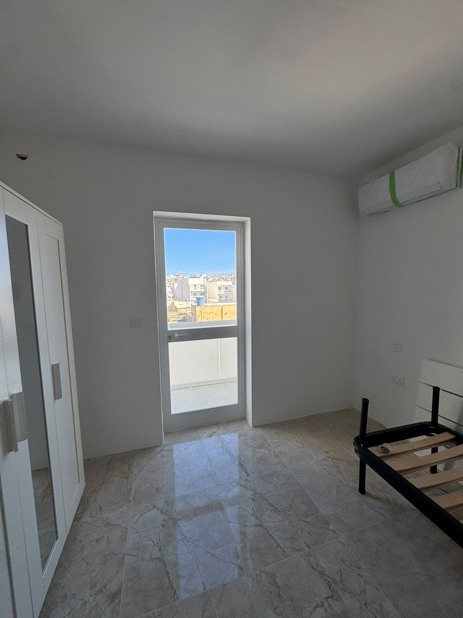 Three Bedroom Penthouse in Mosta - thumbnail 8