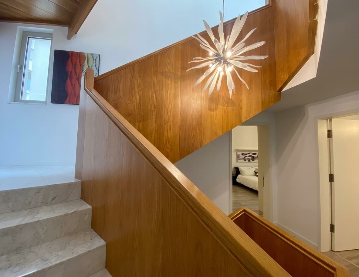 Three Bedroom Luxury Townhouse with a Roof Terrace in Sliema  - thumbnail 4