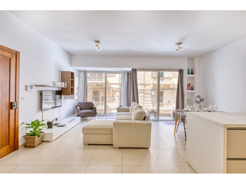 Apartment in Sliema - Image 1