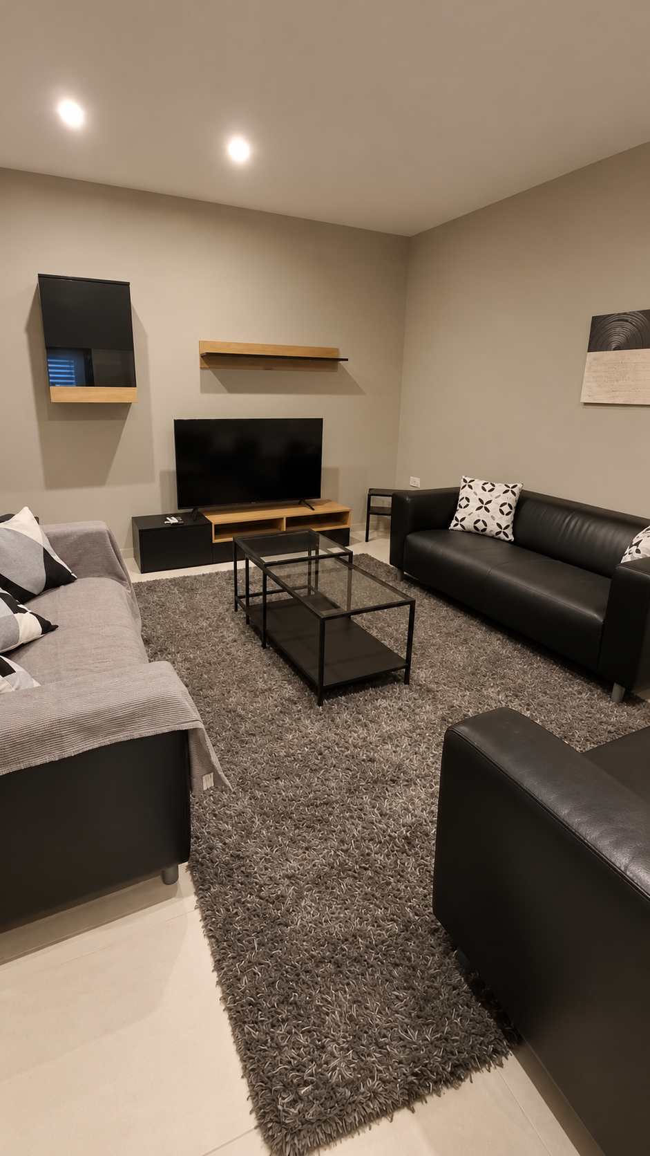 Three Bedroom Modern Apartment in Gzira - Image 1