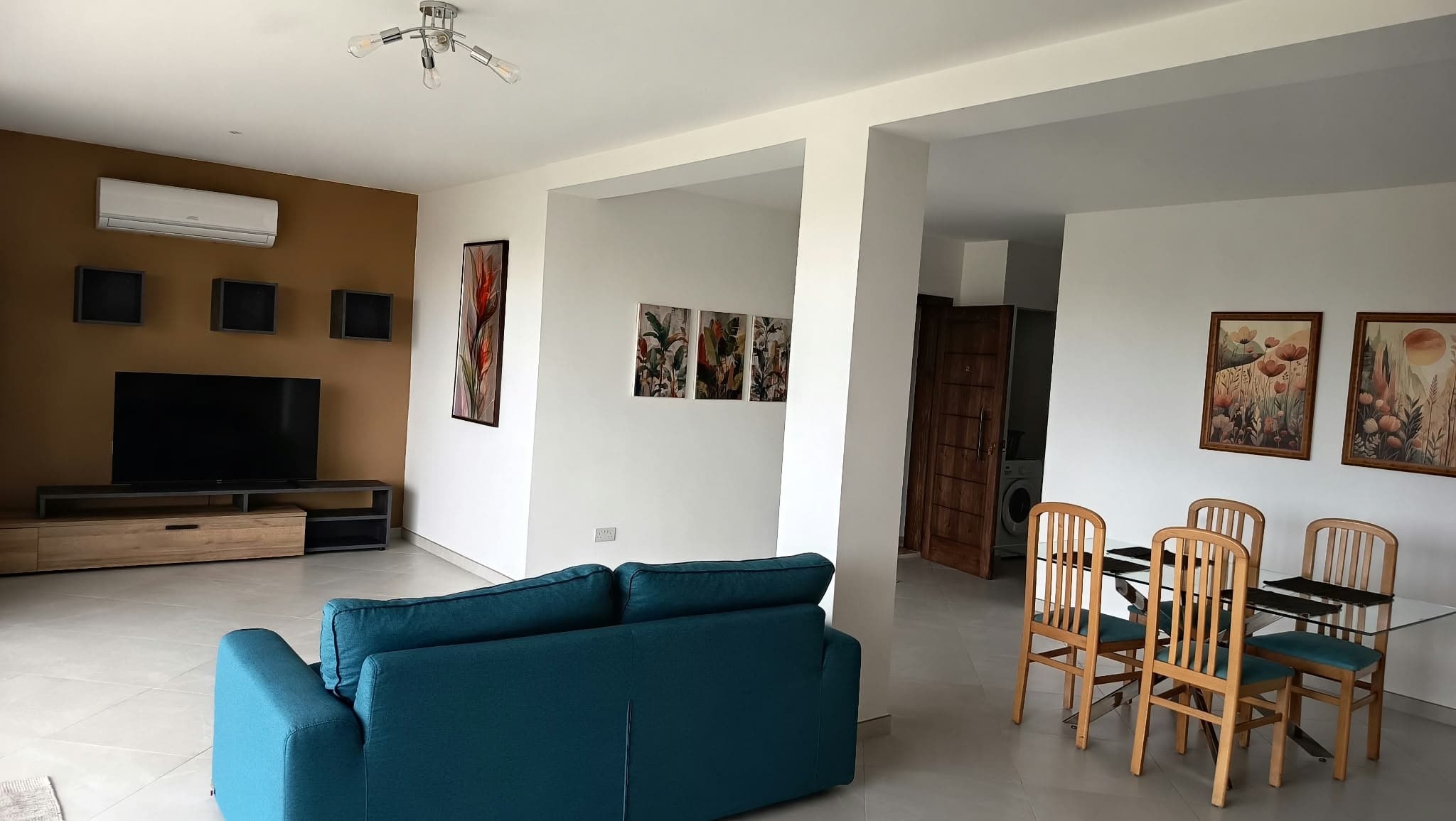 Three Bedroom Apartment with a Large Terrace and Valley Views in Mosta - thumbnail 4