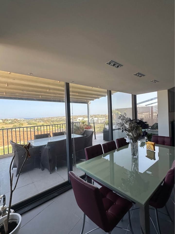 Three Bedroom Penthouse with Large Terrace in Zabbar - thumbnail 2