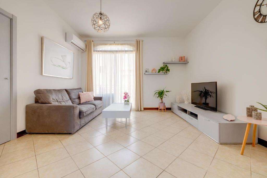 Apartment in Sliema - Photo 1 of 13