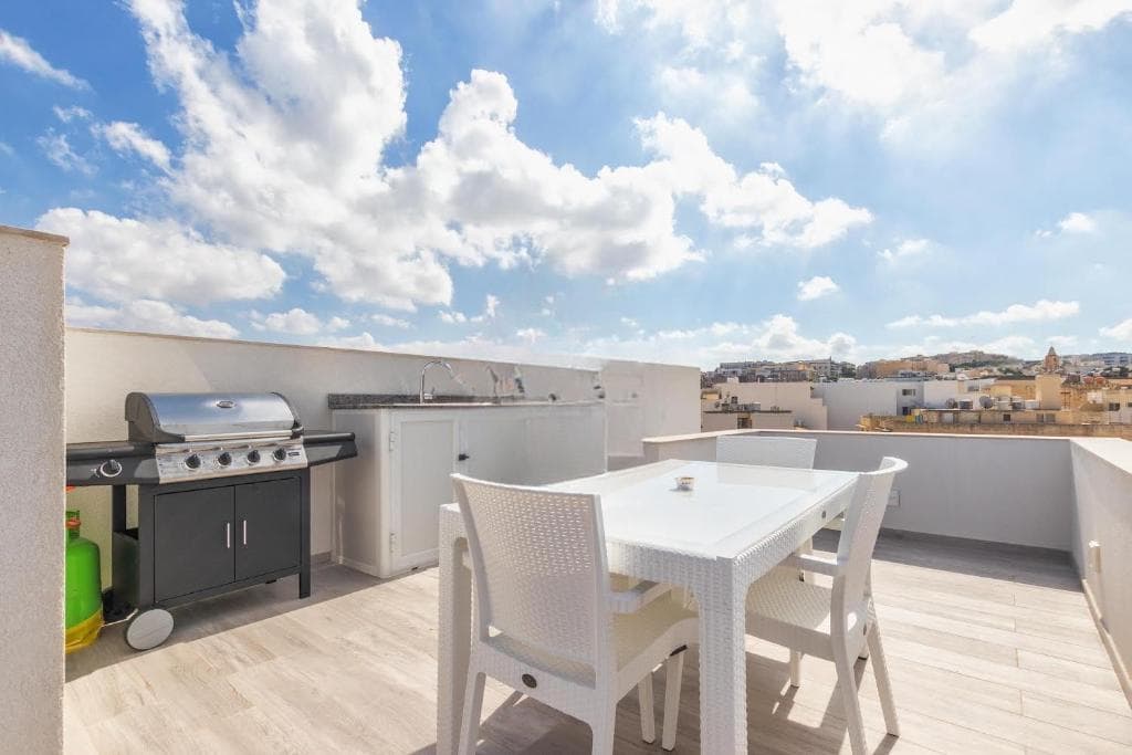 Duplex Penthouse in St Julians - thumbnail 6