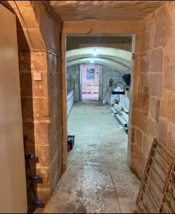 Shop in Attard - Image 1