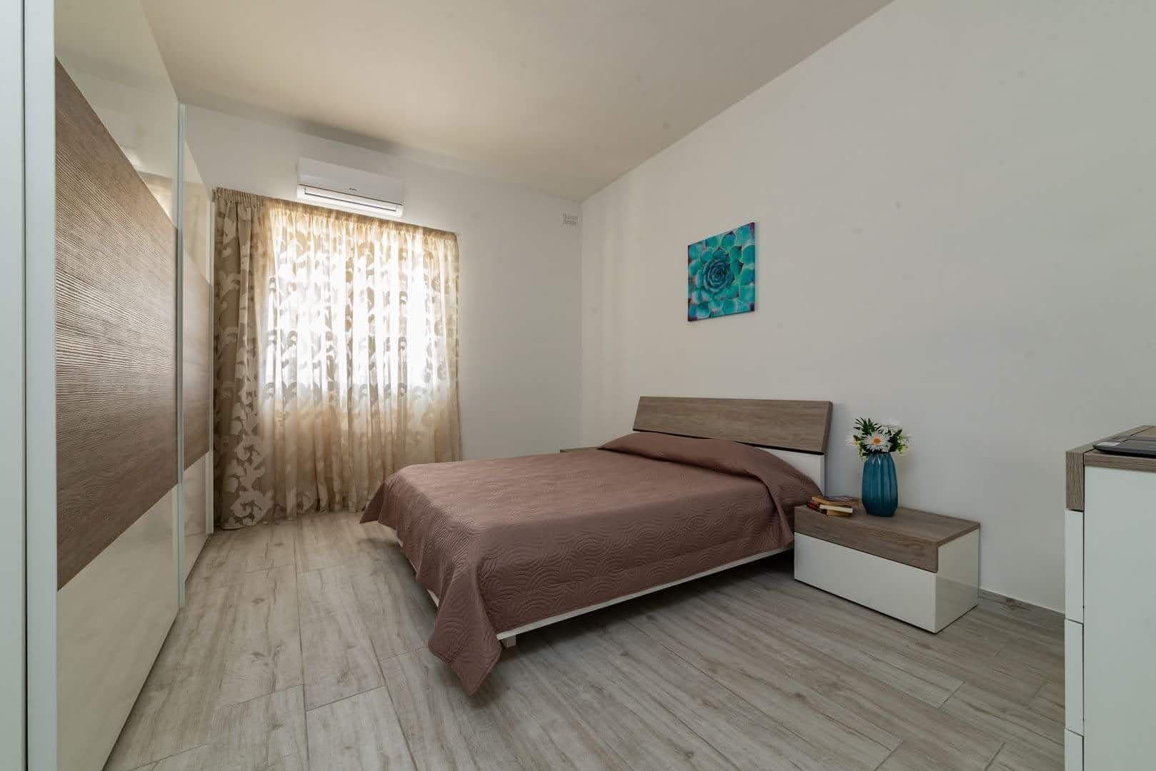 Three Bedroom Maisonette with Large Outdoor Area in Mellieha - thumbnail 9