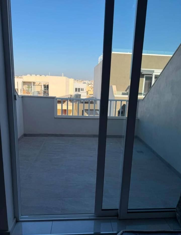 Studio Penthouse in Birkirkara  - Image 1