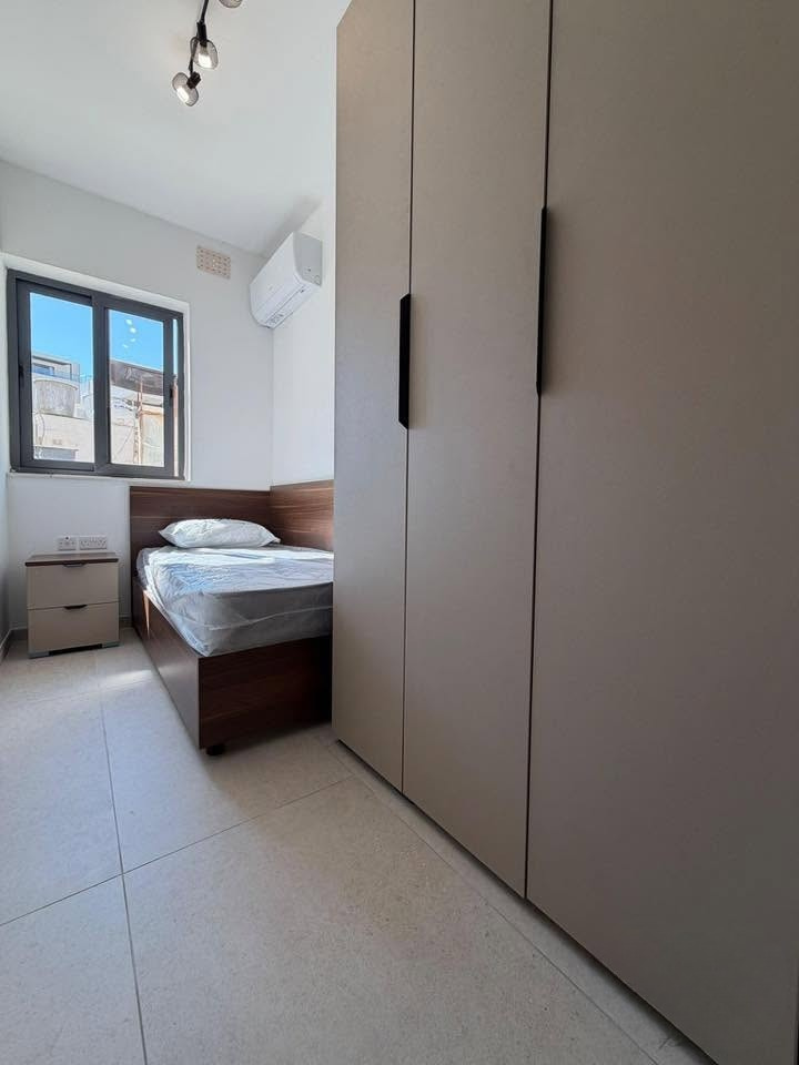 Apartment in Qawra - thumbnail 4