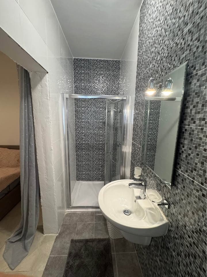 Apartment in Luqa - thumbnail 9