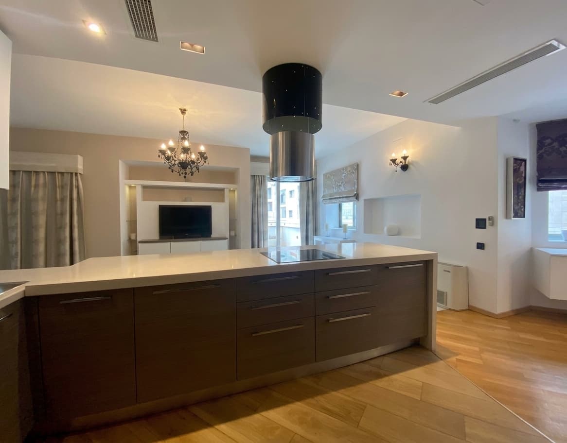 Three Bedroom Luxury Townhouse with a Roof Terrace in Sliema  - thumbnail 6