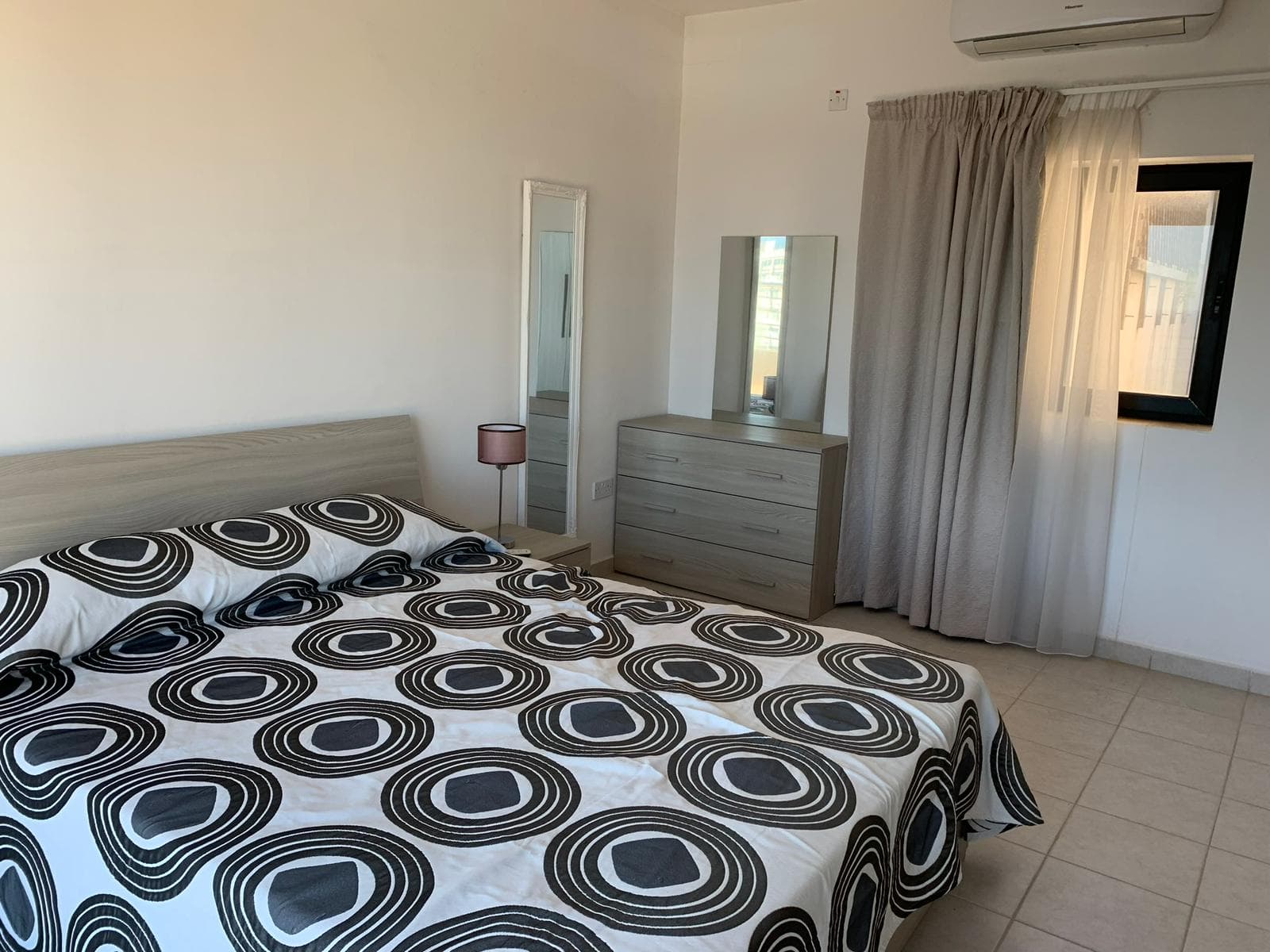 Penthouse in St Julians  - thumbnail 9