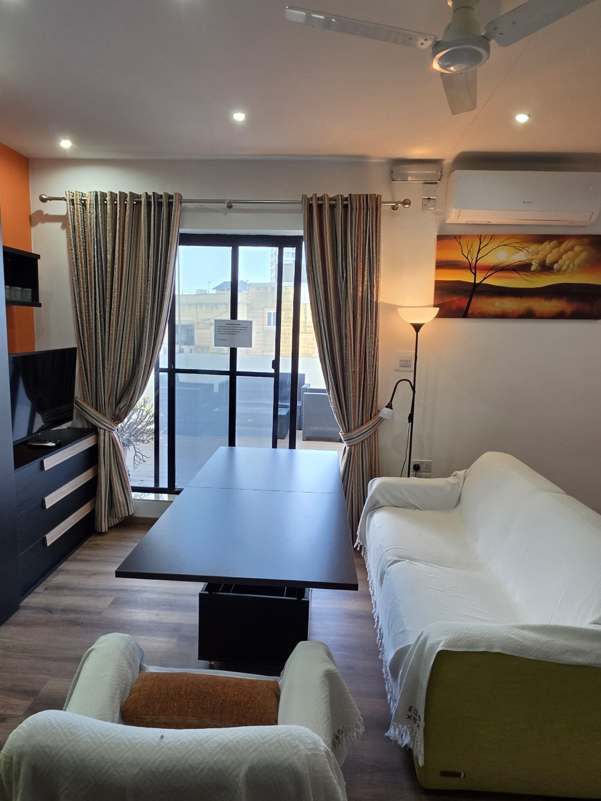 Two Bedroom Luxury Penthouse with Private Terraces in Ta' Xbiex - thumbnail 6