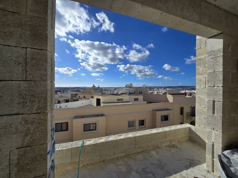 97 sqm Shop For Sale in Birkirkara - thumbnail 3