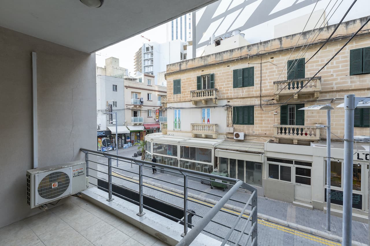 One Bedroom Apartment in St Julians - thumbnail 15
