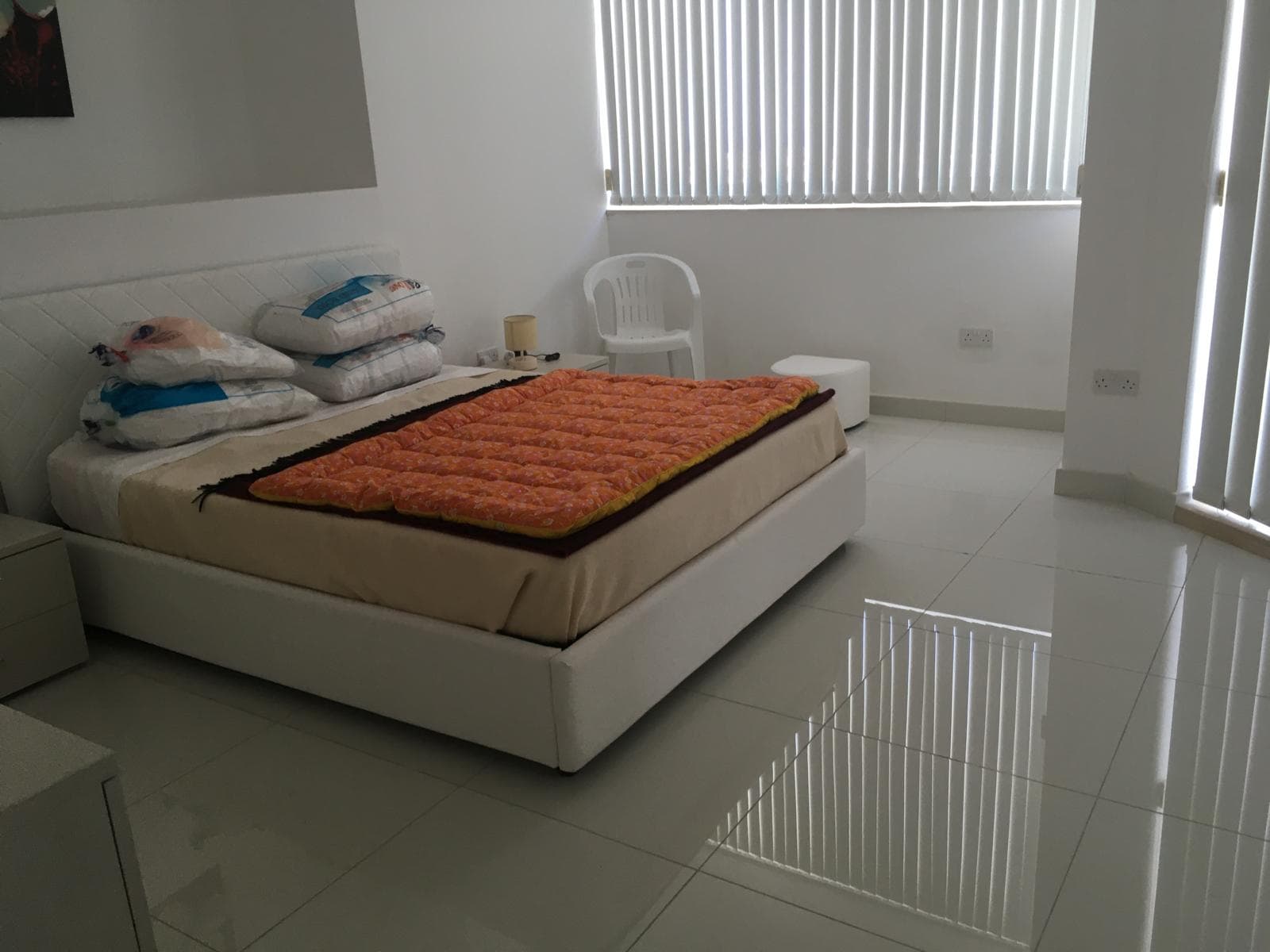 Two Bedroom Penthouse with Large Terrace and Valley views in Naxxar - thumbnail 5