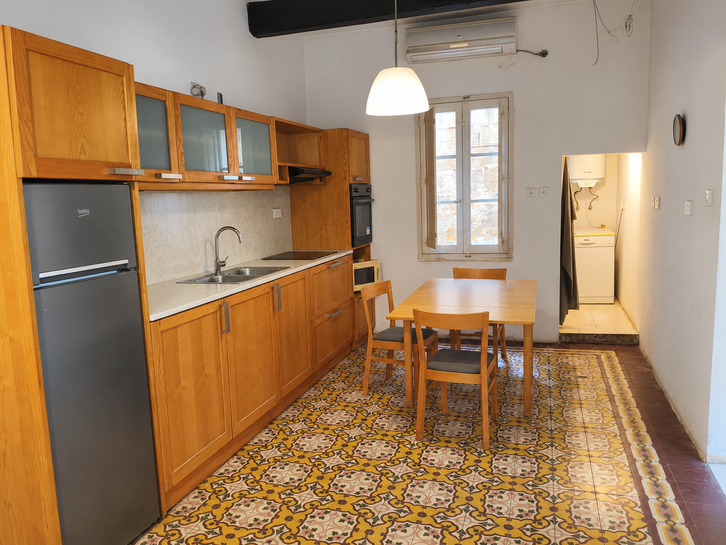 Three Bedroom Apartment in Floriana - thumbnail 2