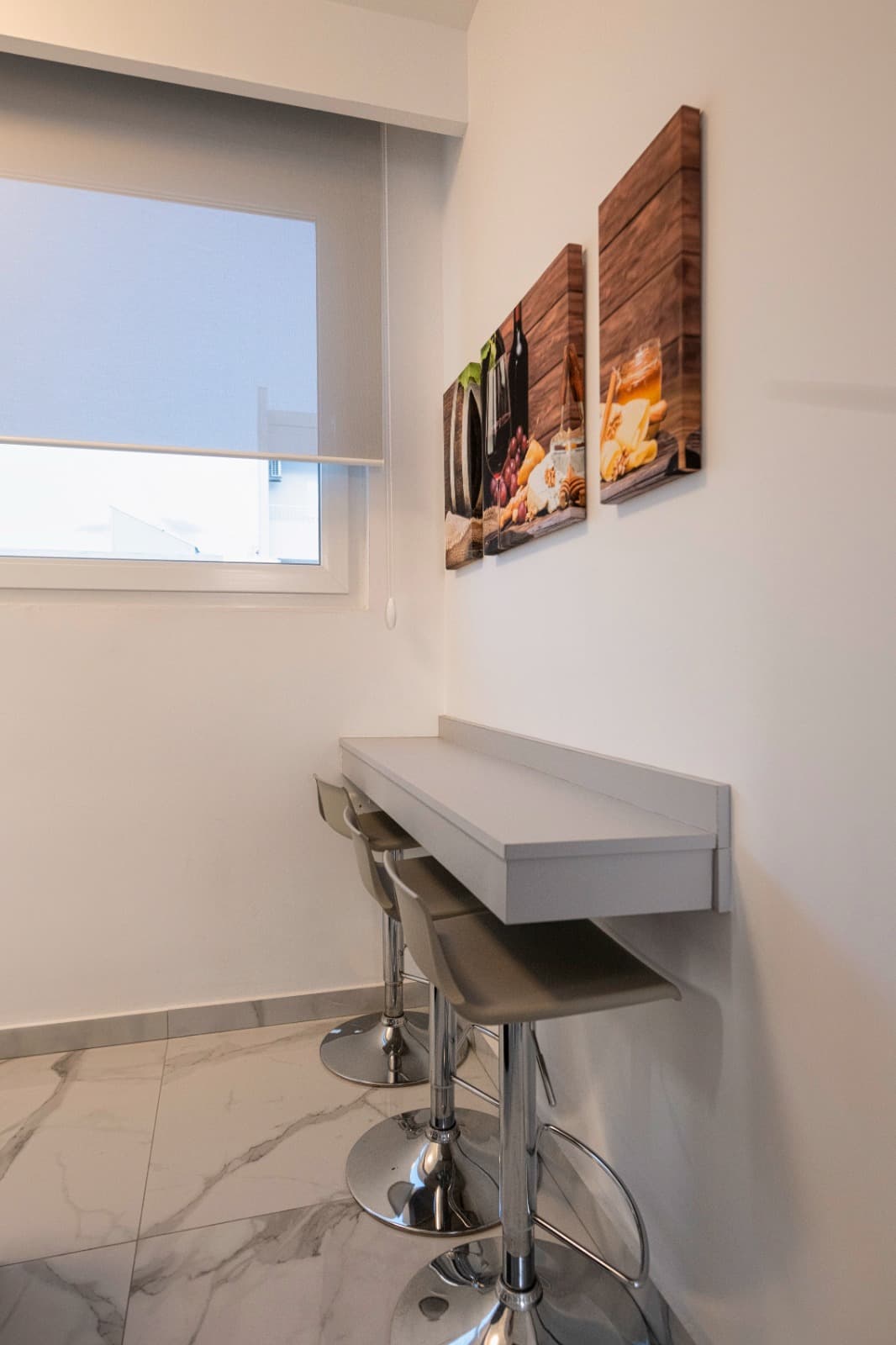 One Bedroom Seafront Duplex Penthouse in St Paul's Bay - thumbnail 8