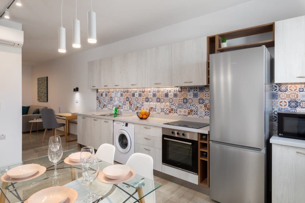 Two Bedroom Apartment with a Balcony in Hamrun - thumbnail 5