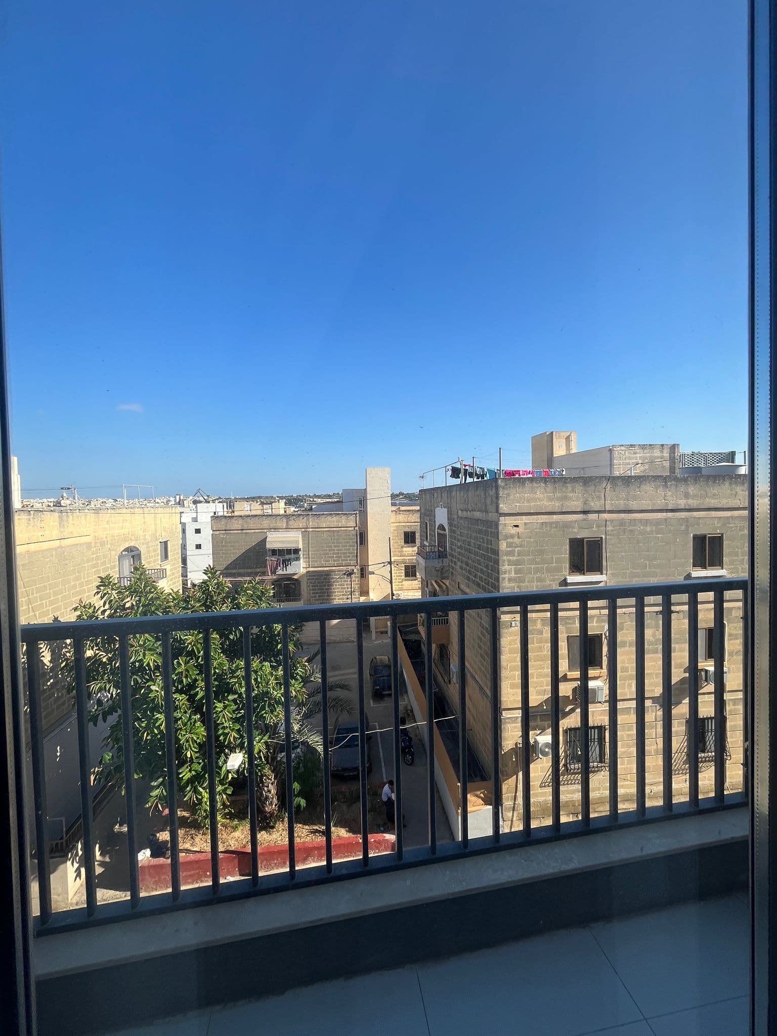 Two Bedroom Corner Penthouse with  Large Terrace in Marsa - thumbnail 12
