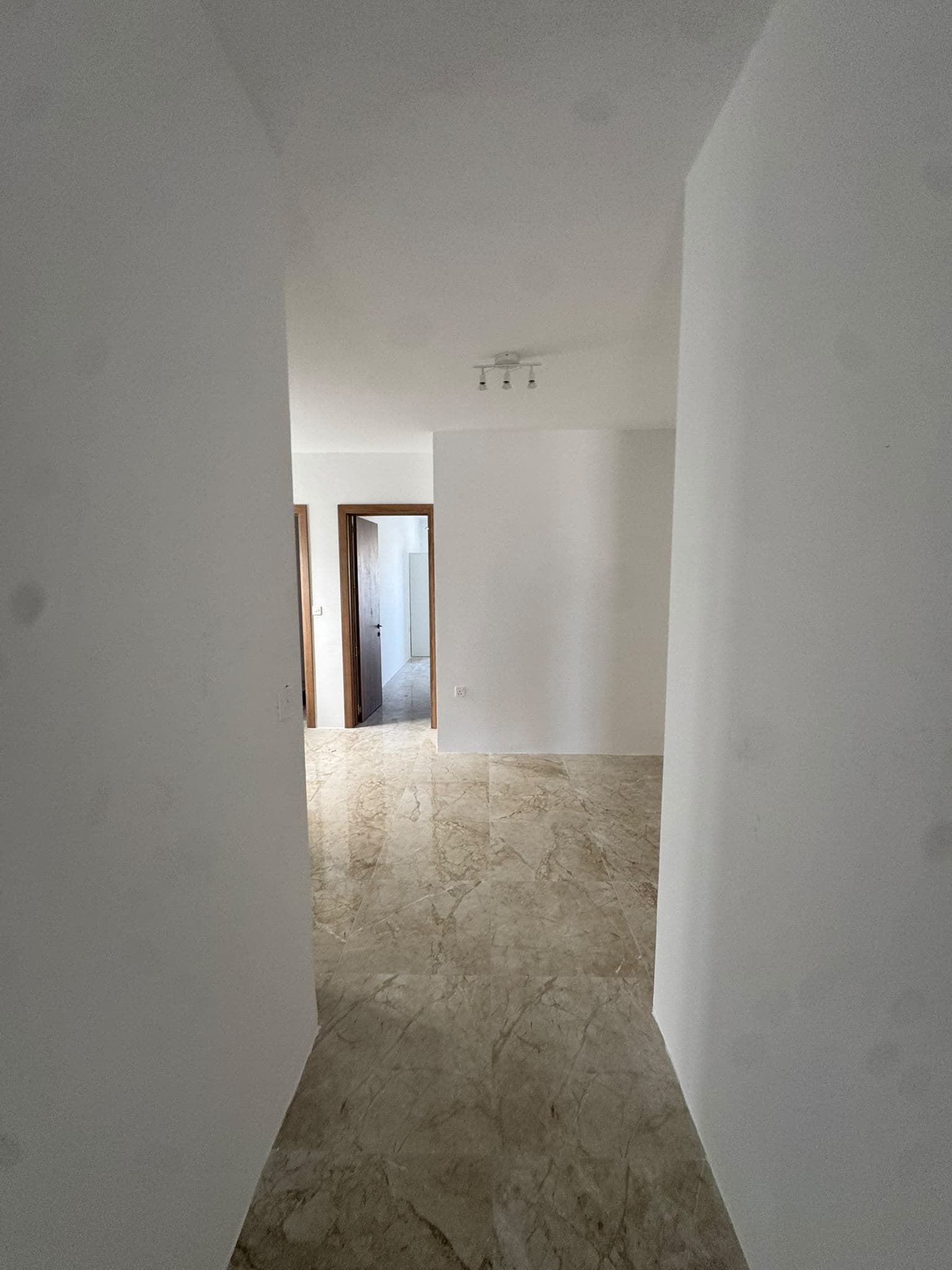 Three Bedroom Penthouse in Mosta - thumbnail 7