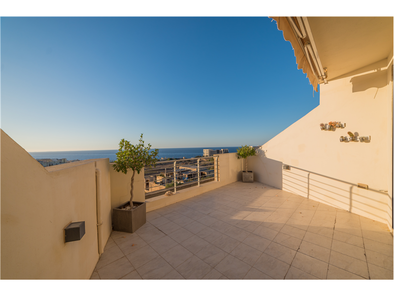 Penthouse in Zabbar - Image 1