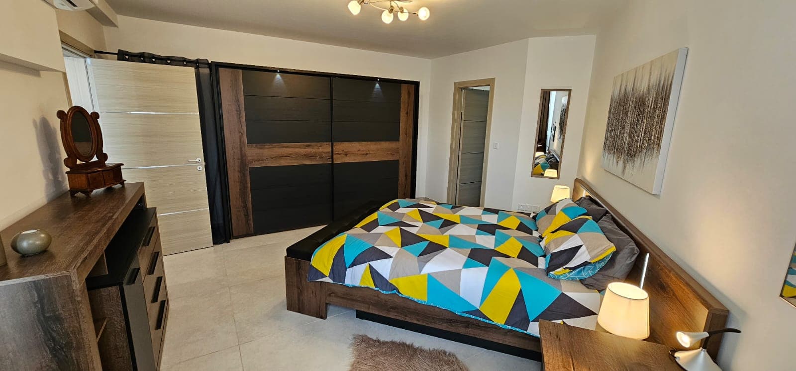 One Bedroom Apartment with a Private Balcony in Gzira - thumbnail 8