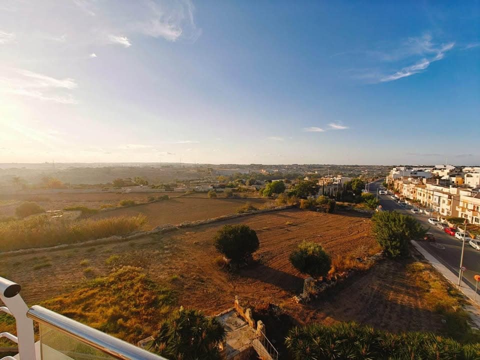 Penthouse in Siggiewi - Photo 1 of 6