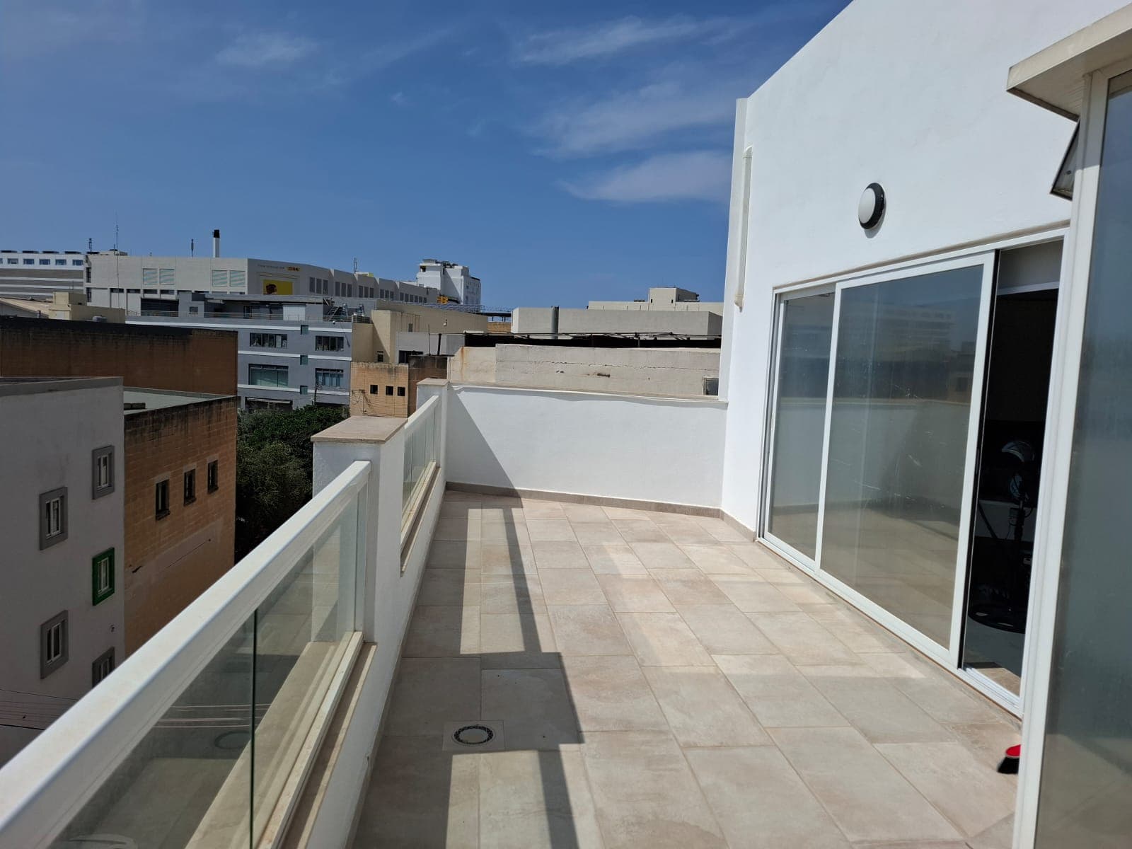 Penthouse Office in Mriehel - Image 1