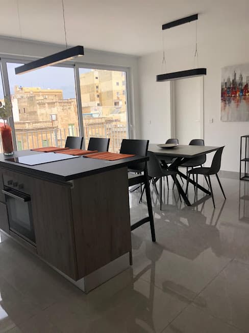 Apartment in Sliema - Photo 1 of 14