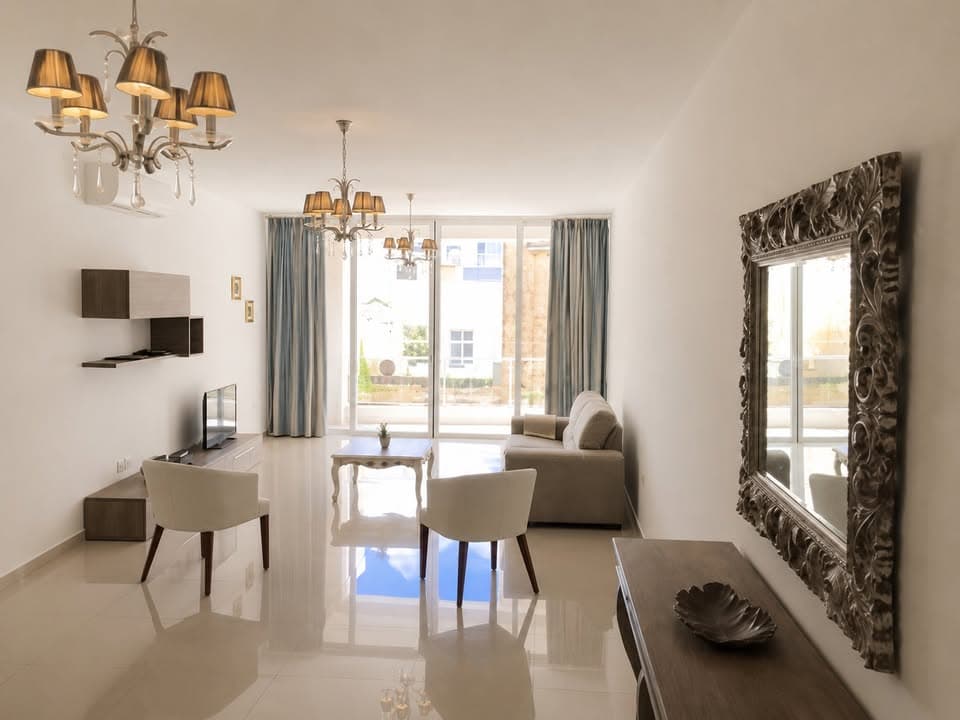 Apartment in Sliema - Image 1