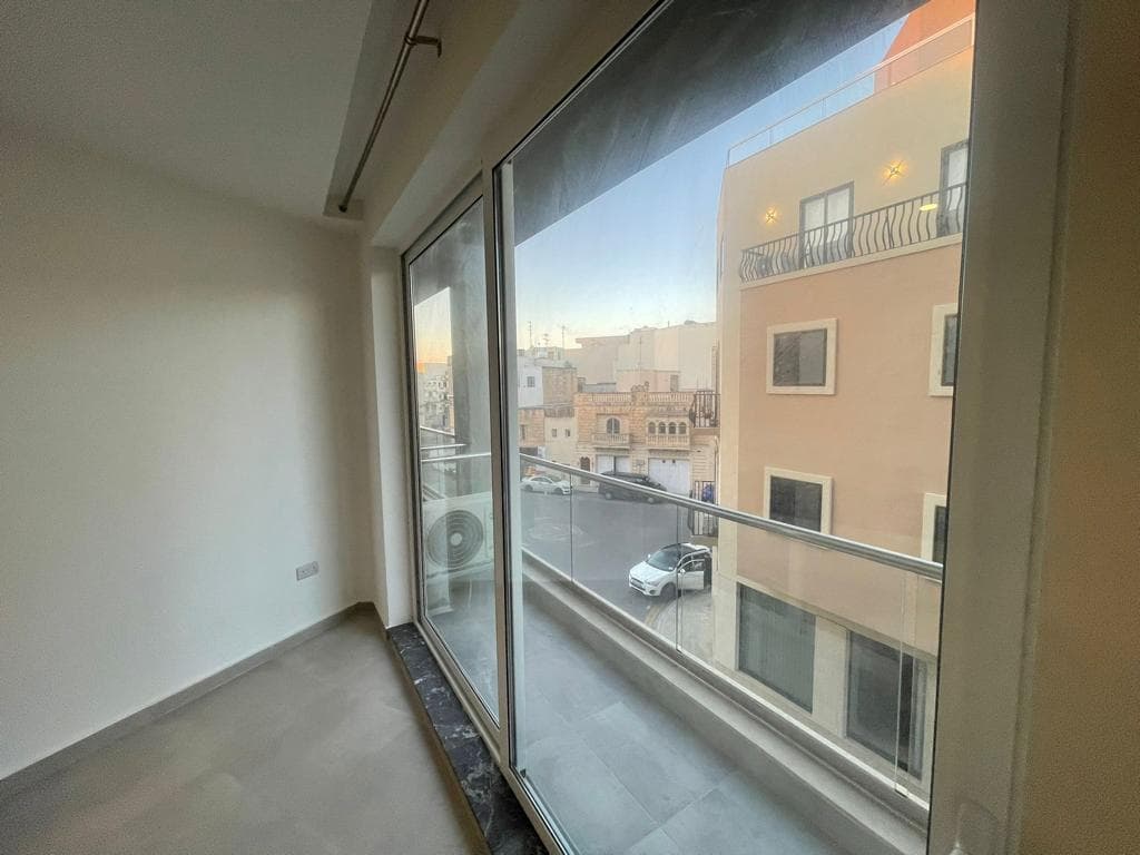 Apartment in Santa Venera - thumbnail 3