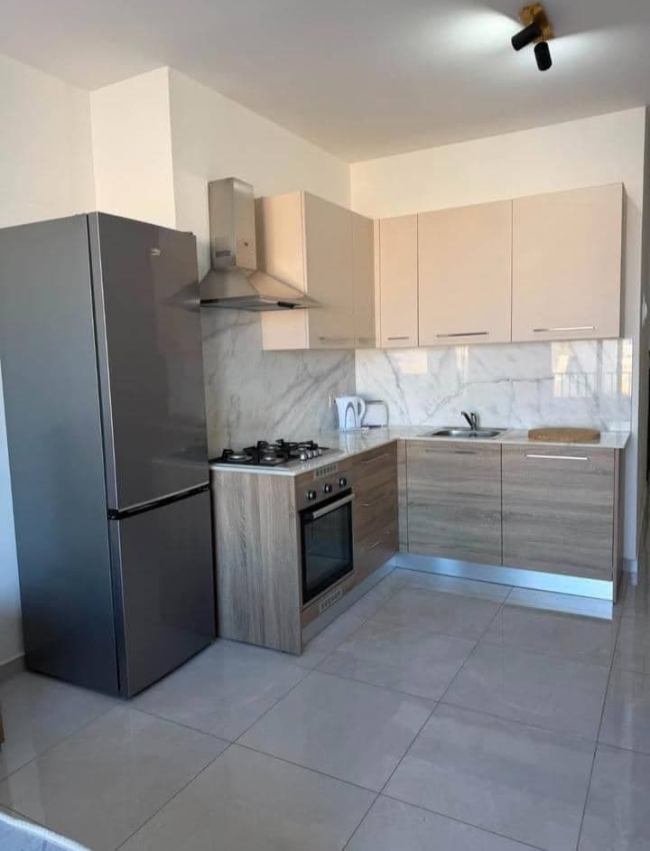 Studio Penthouse in Birkirkara  - thumbnail 5