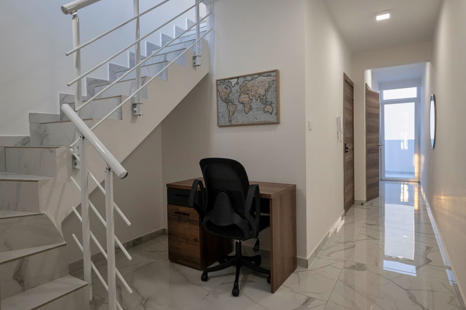 One Bedroom Seafront Duplex Penthouse in St Paul's Bay - thumbnail 7