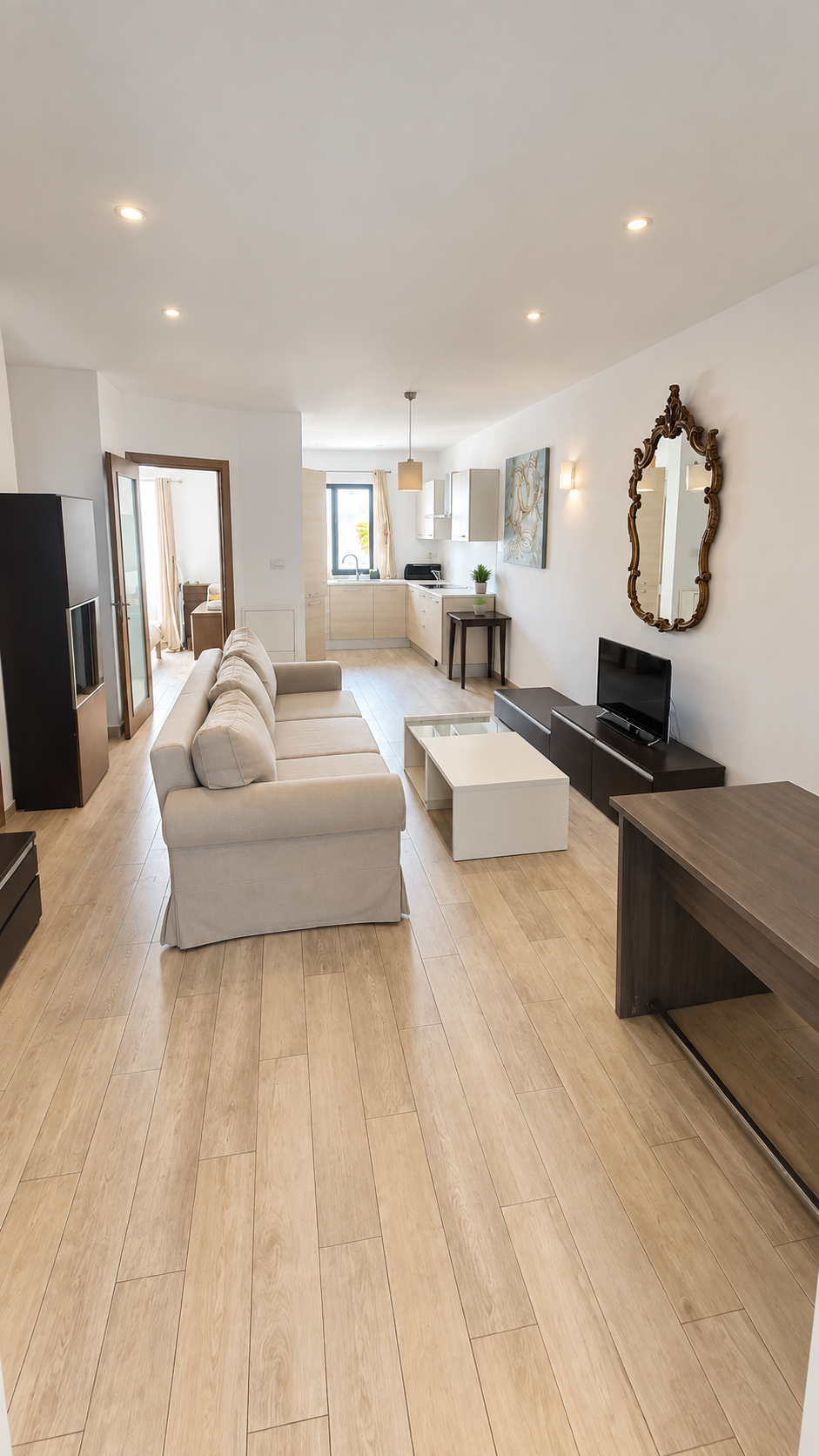 Two Bedroom Apartment with Sea Views in San Gwann - thumbnail 2