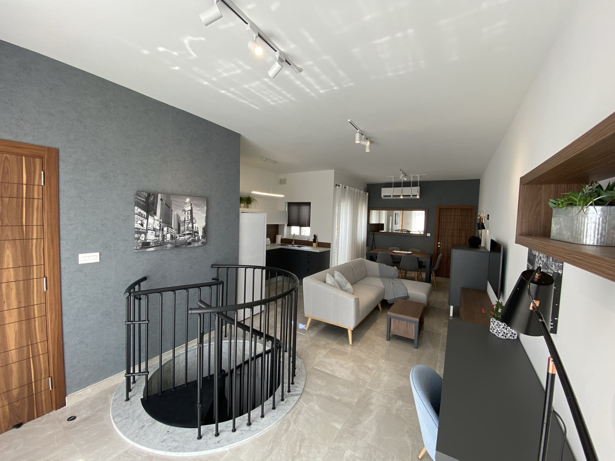 Penthouse in Mosta - Photo 1 of 22