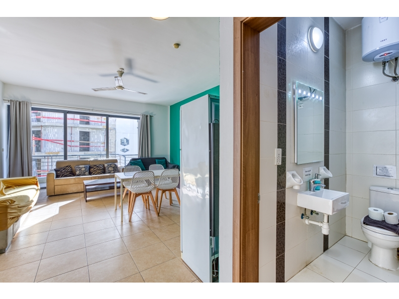 Apartment in St Julians - thumbnail 7
