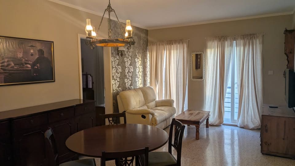 Apartment in Sliema - Photo 1 of 12