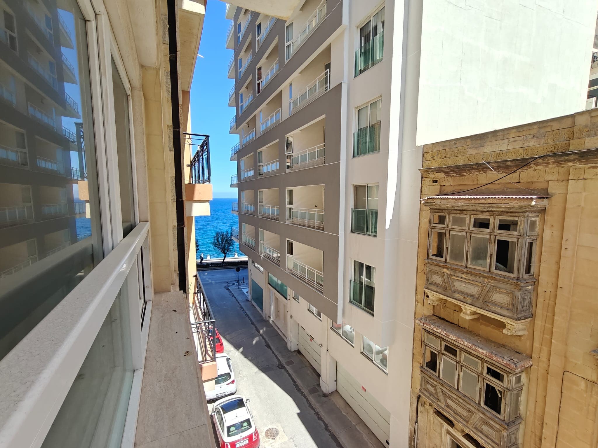 Apartment in Sliema  - Photo 1 of 17