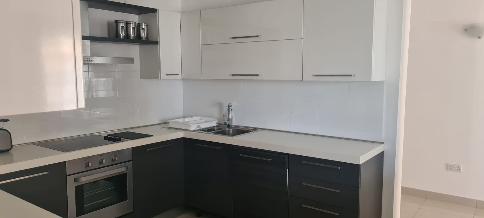 Three Bedroom Apartment in Sliema - thumbnail 7