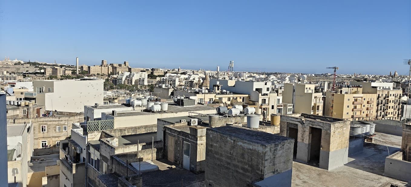 Apartment in Msida - Image 1