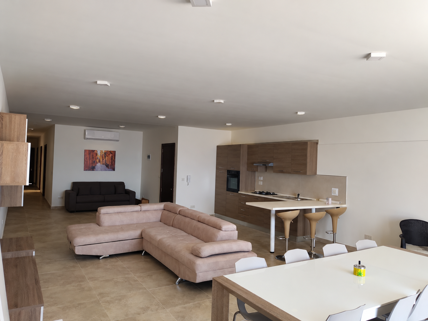 Three Bedroom Apartment with Seaview in Marsaskala  - thumbnail 3