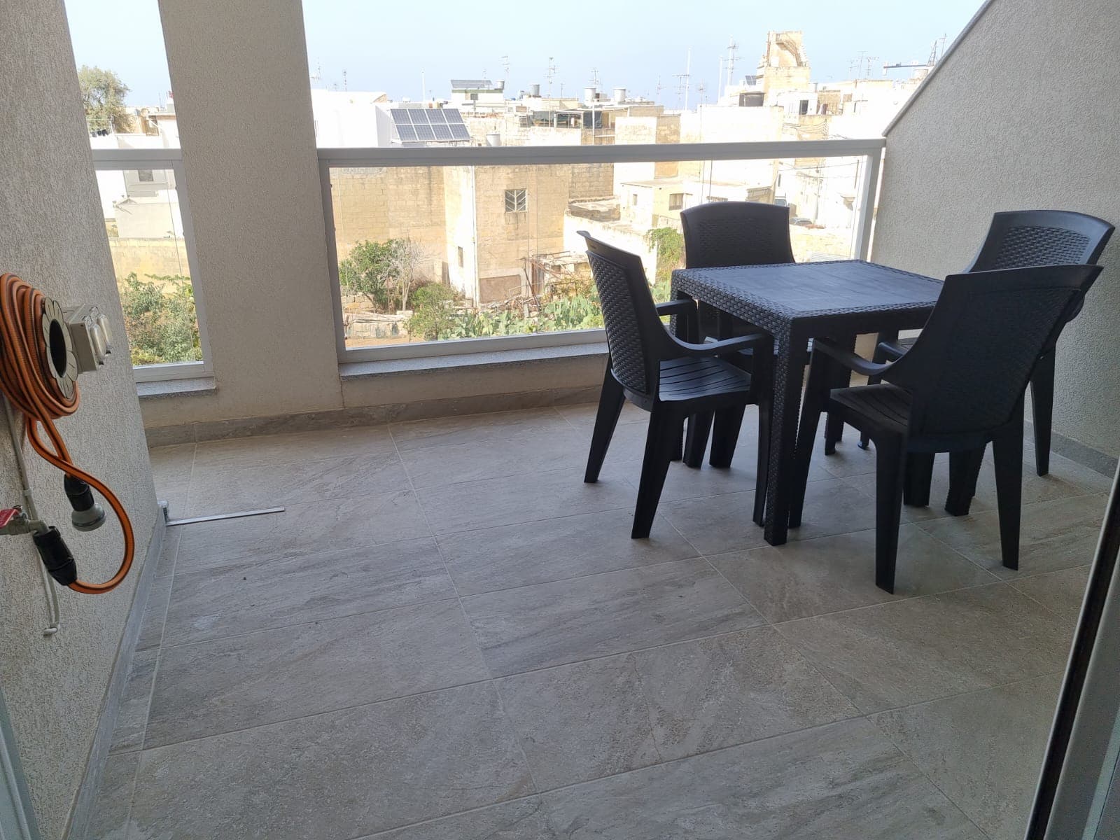 Apartment in Luqa - thumbnail 3