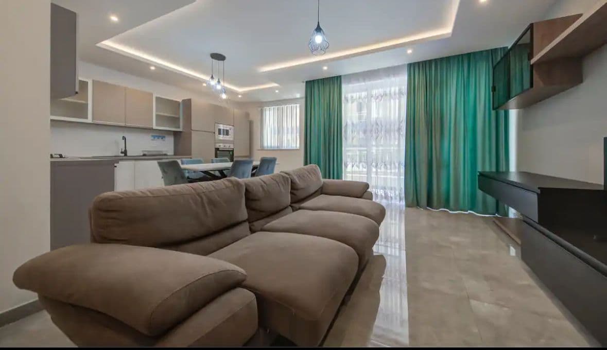 Apartment in Qawra - Image 1