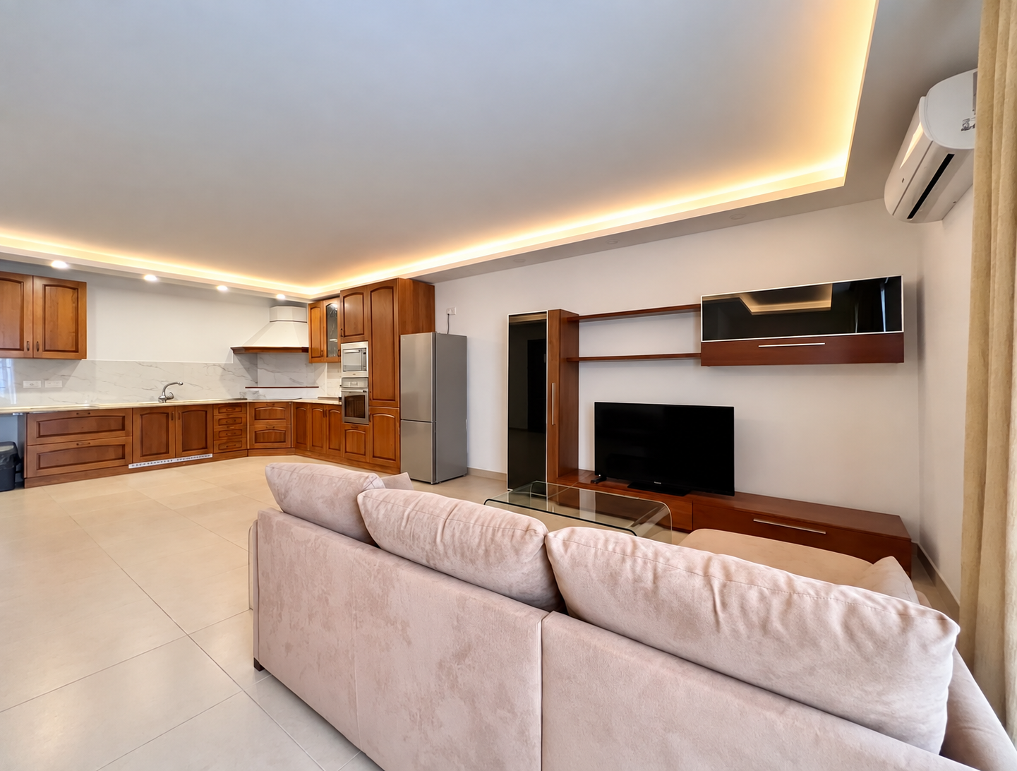 Two Bedroom Apartment with Balcony in San Gwann - thumbnail 2
