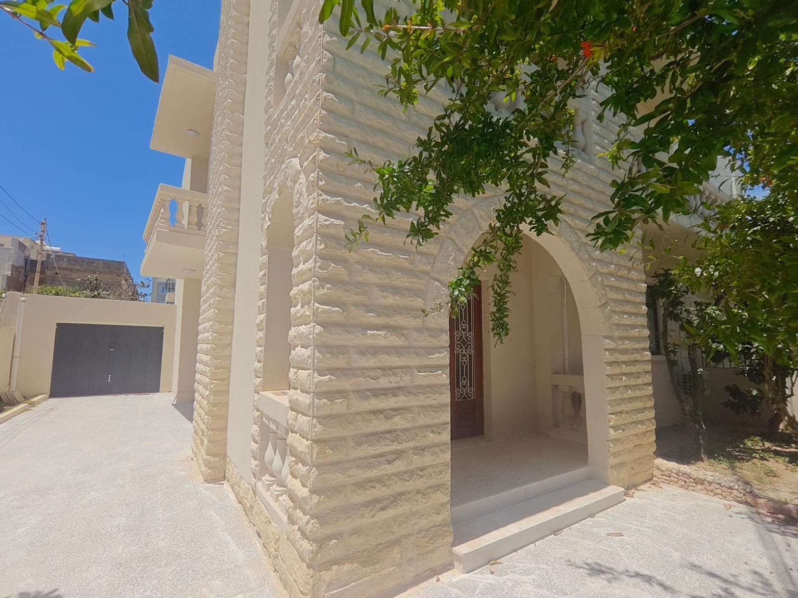 Semi Detached Villa in Attard - Photo 1 of 20