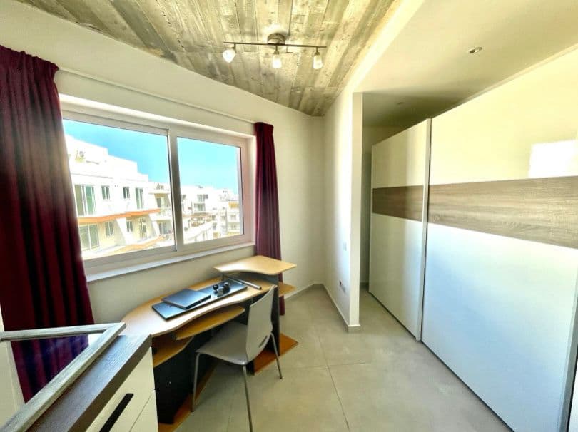Penthouse in Swieqi - Photo 1 of 4