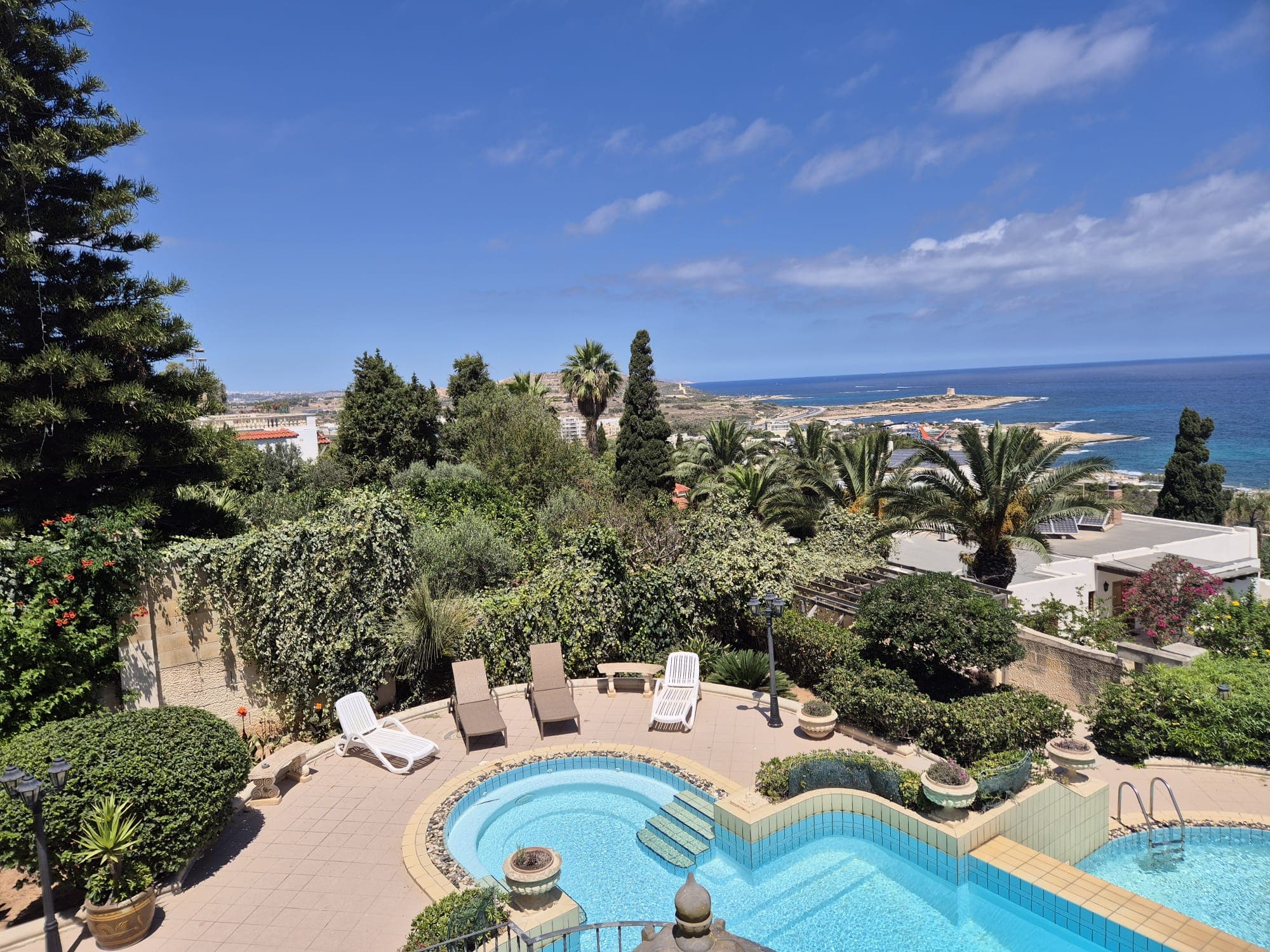 House in Madliena - Photo 1 of 1