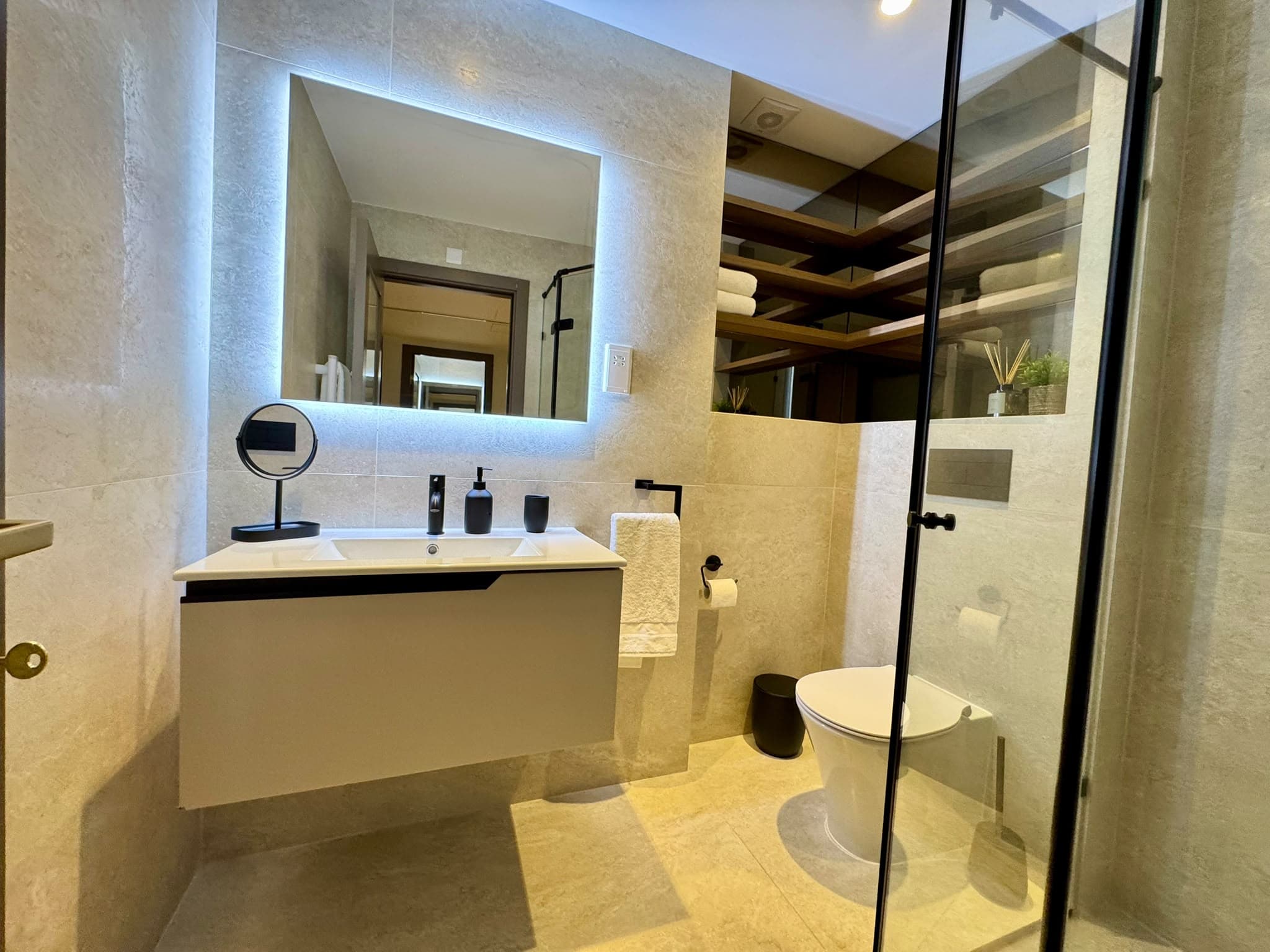 Seafront Duplex Maisonette in Floriana - thumbnail 19